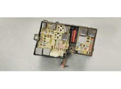 Recambio de caja reles / fusibles para ford focus lim. (cb8) 1.6 tdci referencia OEM IAM AV6T14A067AB  