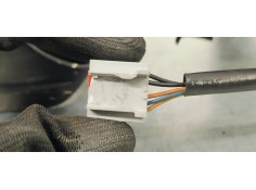 Recambio de retrovisor derecho para ford mondeo ber. (ca2) 1.8 tdci 125 referencia OEM IAM E9024384  