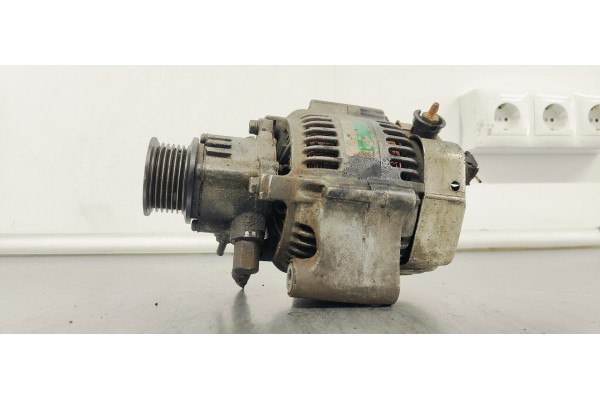 Recambio de alternador para land rover freelander (ln) 2.0di 95 4x4 referencia OEM IAM YLE102080  