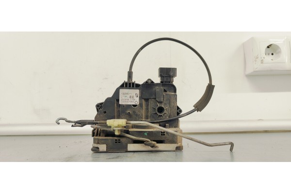 Recambio de cerradura puerta delantera izquierda para opel corsa d cosmo referencia OEM IAM 13258271  
