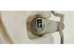 Recambio de deposito limpia para ford fiesta (cbk) fun referencia OEM IAM 2S6117618AH  