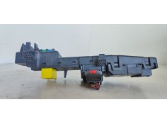 Recambio de caja reles / fusibles para saab 9-3 berlina 1.9 tid cat referencia OEM IAM 12773982  