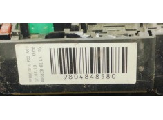 Recambio de caja reles / fusibles para peugeot 308 1.6hdi 92 fap referencia OEM IAM 9804848580  