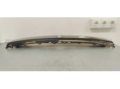 Recambio de molduras traseras para peugeot 5008 1.6 i turbo 180 fap referencia OEM IAM 9814790977  