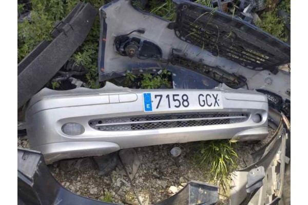 Recambio de paragolpes delantero para mercedes-benz clase c (w203) berlina referencia OEM IAM   