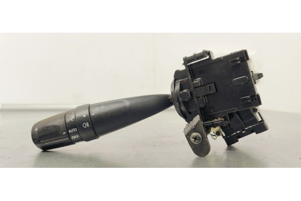 Recambio de mando luces para suzuki sx4 1.6 ddis 120 4x4 fap referencia OEM IAM 173744  