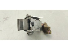 Recambio de freno de mano electrico para chevrolet captiva 2.2 vcdi 184 4x4 fap referencia OEM IAM 20787804  