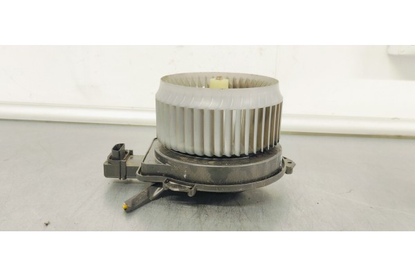Recambio de ventilador calefaccion para suzuki sx4 1.6 ddis 120 4x4 fap referencia OEM IAM   