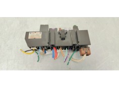 Recambio de caja reles / fusibles para citroen c4 aircross 1.6 hdi 115 fap referencia OEM IAM PR06200000  