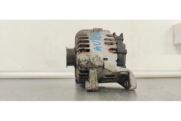 Recambio de alternador para toyota auris 1.6 d4d 112 fap referencia OEM IAM 27060YV040  