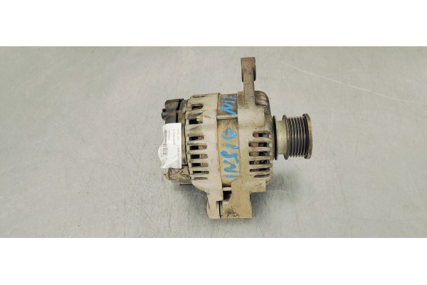 Recambio de alternador para opel insignia berlina 2.0cdti 130 fap referencia OEM IAM 13502583  
