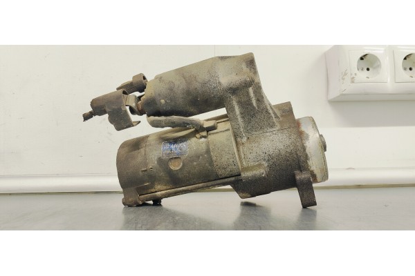 Recambio de motor arranque para kia sorento 2.5 crdi ex referencia OEM IAM 361004A000  