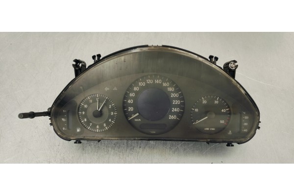 Recambio de cuadro instrumentos para mercedes-benz clase e (w211) berlina 2.7cdi 180 [270] referencia OEM IAM A2115407211  