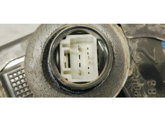 Recambio de cerradura puerta delantera derecha para toyota auris 1.6 d4d 112 fap referencia OEM IAM A084219  