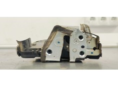Recambio de cerradura puerta delantera derecha para toyota auris 1.6 d4d 112 fap referencia OEM IAM A084219  