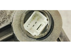 Recambio de cerradura puerta delantera izquierda para toyota auris 1.6 d4d 112 fap referencia OEM IAM A084219  