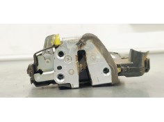 Recambio de cerradura puerta delantera izquierda para toyota auris 1.6 d4d 112 fap referencia OEM IAM A084219  