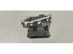 Recambio de rejilla aireadora para ds 4 1.6i turbo 163 referencia OEM IAM 9676609777  