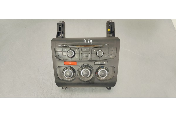 Recambio de mando climatizador para ds 4 1.6i turbo 163 referencia OEM IAM 9666395977  