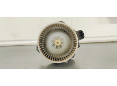 Recambio de motor calefaccion para toyota auris 1.6 d4d 112 fap referencia OEM IAM AV2727008085  