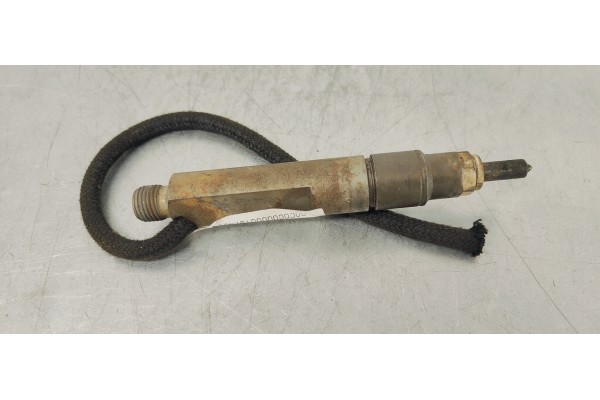 Recambio de inyector para volkswagen golf iv berlina (1j1) básico referencia OEM IAM 028130202P  