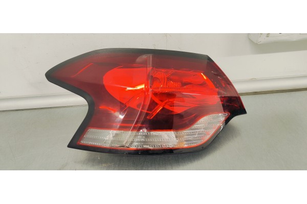 Recambio de piloto trasero izquierdo para ds 4 1.6i turbo 163 referencia OEM IAM 9687338180  