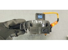 Recambio de anillo airbag para toyota auris 1.6 d4d 112 fap referencia OEM IAM 8924502060  