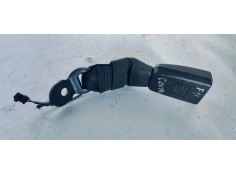 Recambio de enganche cinturon trasero central para bmw serie 5 touring (f11) 518d referencia OEM IAM 724327504  