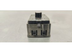 Recambio de mando elevalunas delantero izquierdo para opel insignia berlina 2.0cdti 130 fap referencia OEM IAM 13305011  