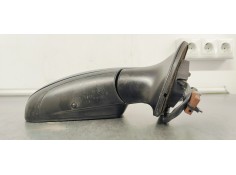 Recambio de retrovisor derecho para peugeot 407 st sport referencia OEM IAM E9014145  