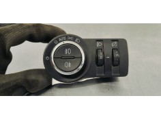 Recambio de mando luces para opel insignia berlina 2.0cdti 130 fap referencia OEM IAM 13268702  