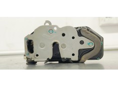 Recambio de cerradura puerta trasera izquierda para opel insignia berlina 2.0cdti 130 fap referencia OEM IAM 3023881  