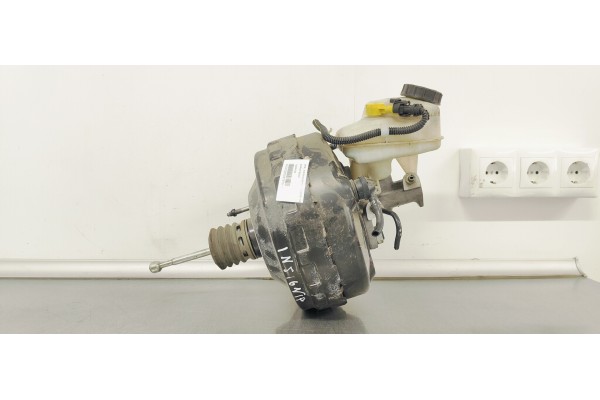 Recambio de servofreno para opel insignia berlina 2.0cdti 130 fap referencia OEM IAM 13228183  