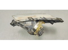 Recambio de faro antiniebla izquierdo para opel insignia berlina 2.0cdti 130 fap referencia OEM IAM 13226828  