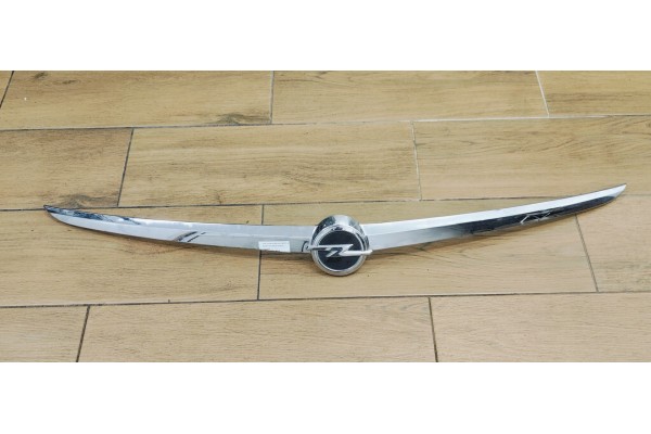 Recambio de maneta exterior porton para opel insignia berlina 2.0cdti 130 fap referencia OEM IAM 13244388  