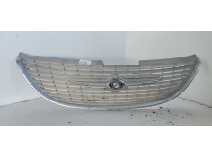 Recambio de rejilla delantera para chrysler voyager (rg) 2.8 crd lx grand voyager referencia OEM IAM   