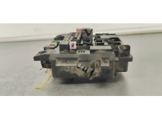 Recambio de caja reles / fusibles para citroen c4 aircross 1.6 hdi 115 fap referencia OEM IAM 8637A645  