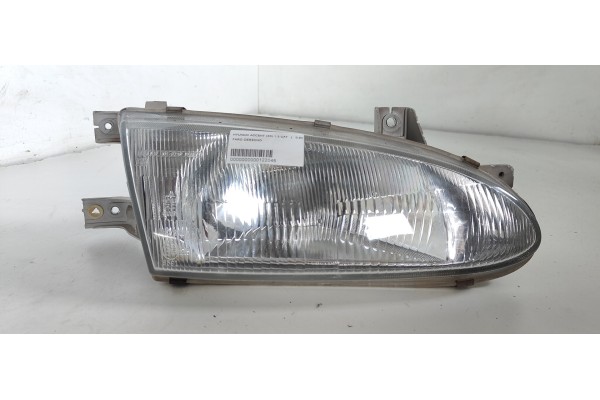Recambio de faro derecho para hyundai accent (x3) 1.3 cat referencia OEM IAM   