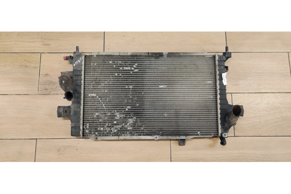 Recambio de radiador agua para opel astra h ber. edition referencia OEM IAM 13152319  