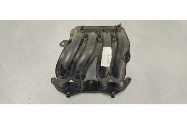 Recambio de colector admision para peugeot 207 referencia OEM IAM 9686926180  