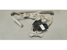 ELEVALUNAS DELANTERO DERECHO 807300011R 
