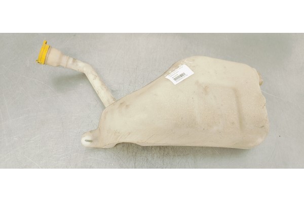 Recambio de deposito limpia para renault scenic iii 1.5dci 85 referencia OEM IAM 289100014R  