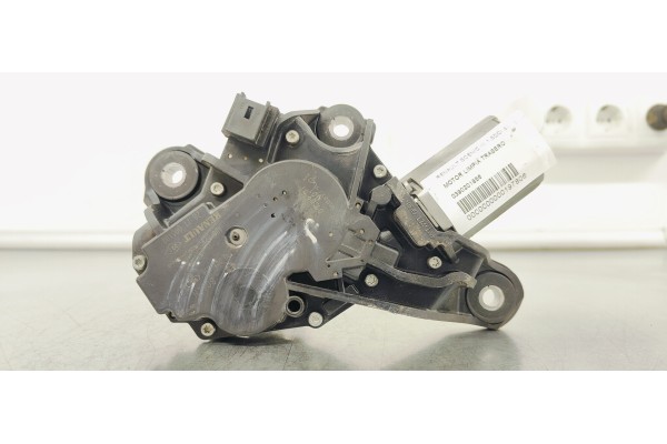 Recambio de motor limpia trasero para renault scenic iii 1.5dci 85 referencia OEM IAM 0390201856  