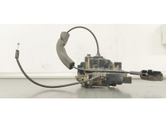 Recambio de cerradura puerta delantera derecha para renault scenic iii 1.5dci 85 referencia OEM IAM 805020006R  