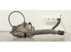 Recambio de cerradura puerta trasera derecha para renault scenic iii 1.5dci 85 referencia OEM IAM 825020033R  