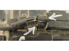 Recambio de cerradura puerta trasera derecha para renault scenic iii 1.5dci 85 referencia OEM IAM 825020033R  