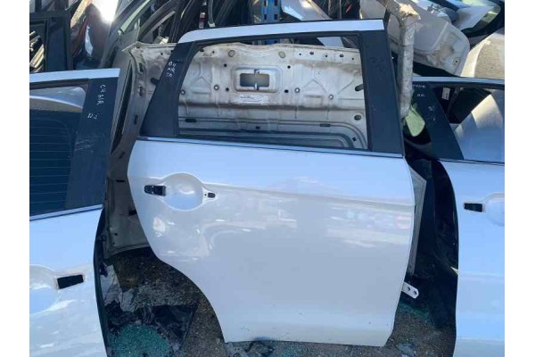 Recambio de puerta trasera derecha para citroen c4 aircross 1.6 hdi 115 fap referencia OEM IAM   