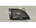 Recambio de rejilla aireadora para renault megane iii berlina 5 p 1.5dci 110 fap referencia OEM IAM   