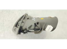 Recambio de rejilla aireadora para renault megane iii berlina 5 p 1.5dci 110 fap referencia OEM IAM   