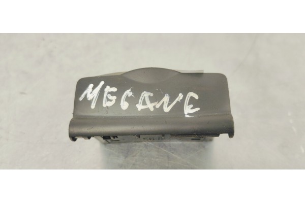 Recambio de modulo electronico para renault megane iii berlina 5 p 1.5dci 110 fap referencia OEM IAM 280230001R  